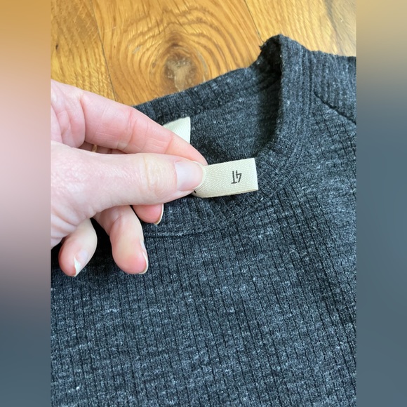 Brand new Childhoods Clothing Waffle top and bottoms set dark gray 🔥 4T - Picture 4 of 10